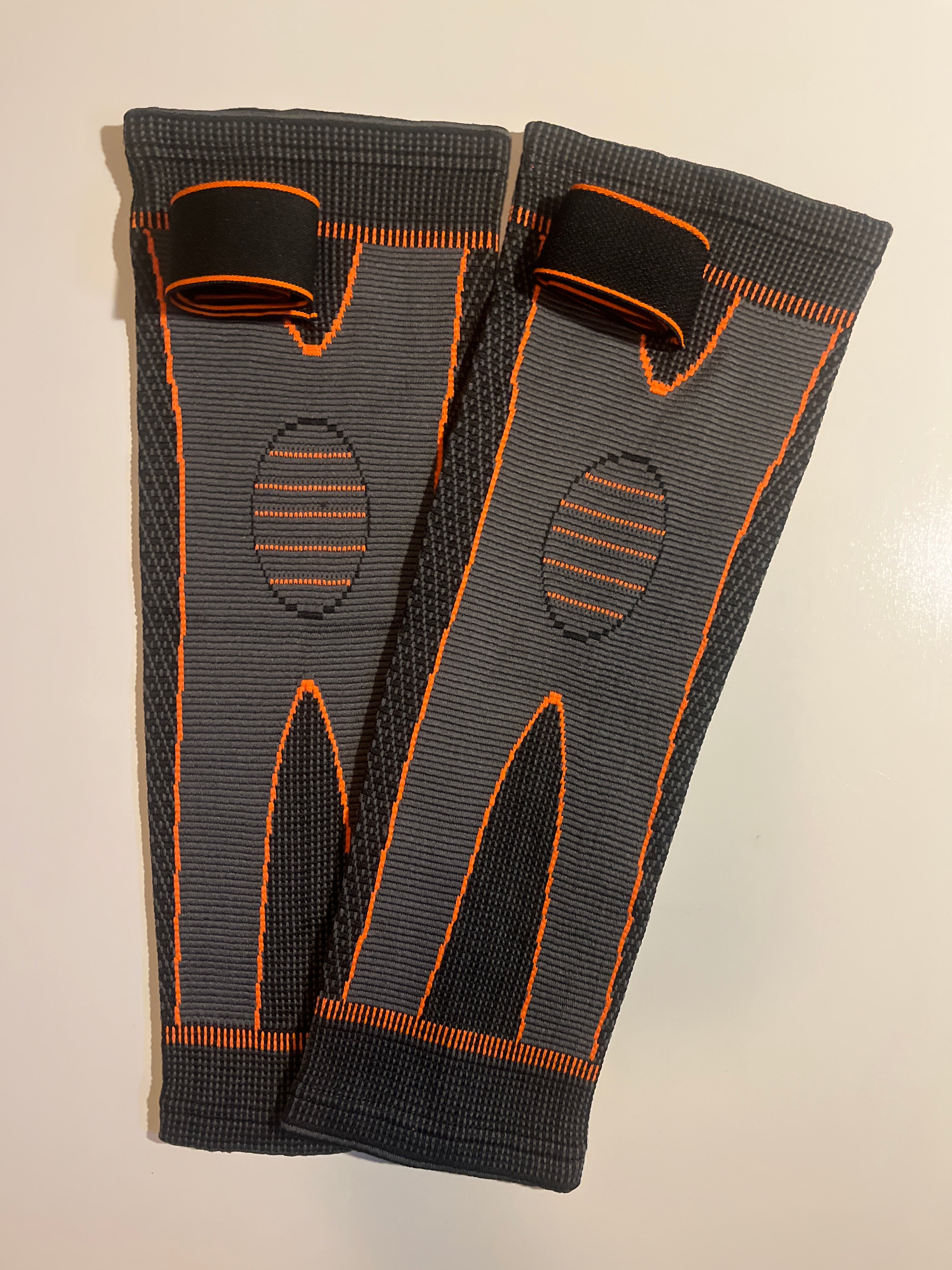 Adjustable Compression Knee Support Sleeve￼